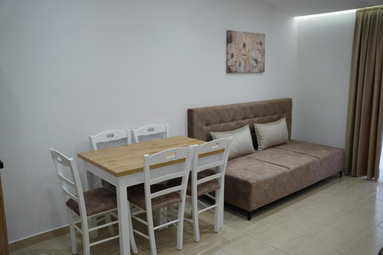 Apartments Costa Azzurra Velipojë Exteriér fotografie